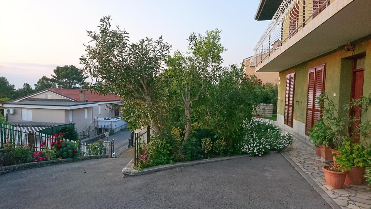 Apartma Niko Pirano Esterno foto